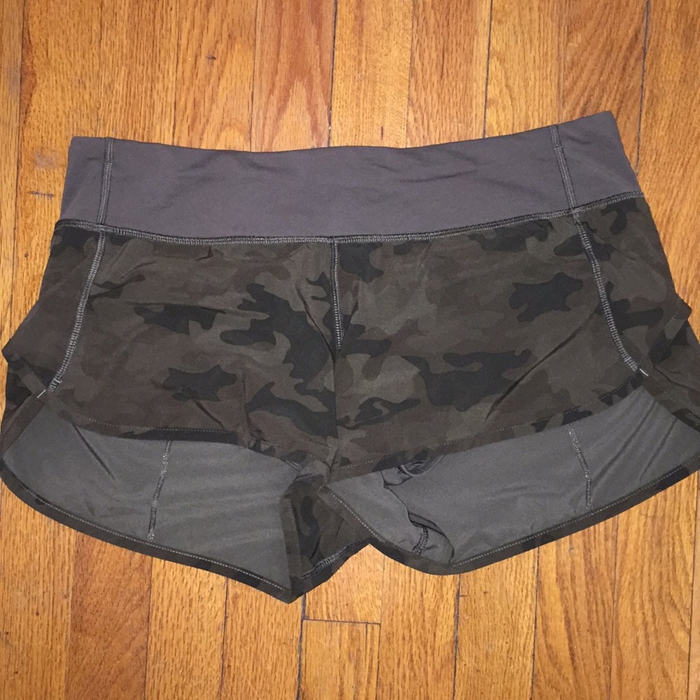 Lulu shorts size 8